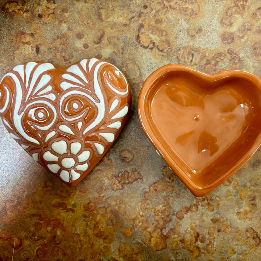 Clay Beige and White Hand Painted Heart Jewelry Trinket Box, Authentic Ceramic Hand Crafted Talavera