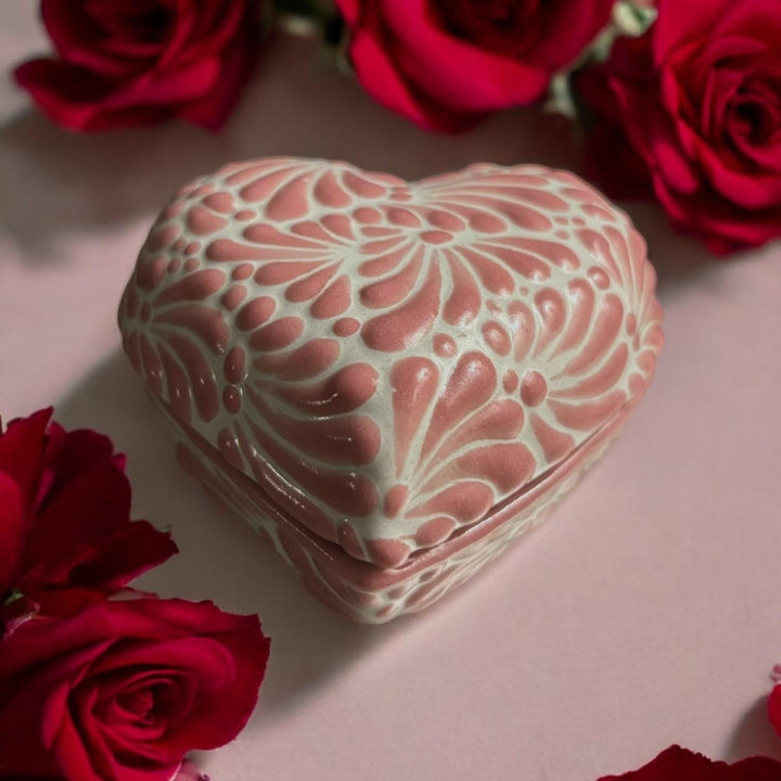 Traditional White and Pink Heart Jewelry Trinket Box with Pink Rim