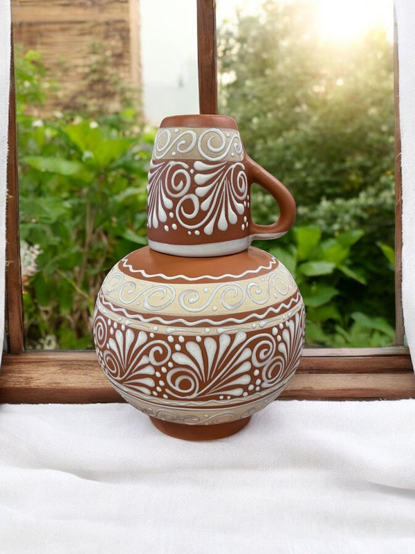 Mexican Water Jug with Cup “Botellon Con Vaso” — Clay Brown and White