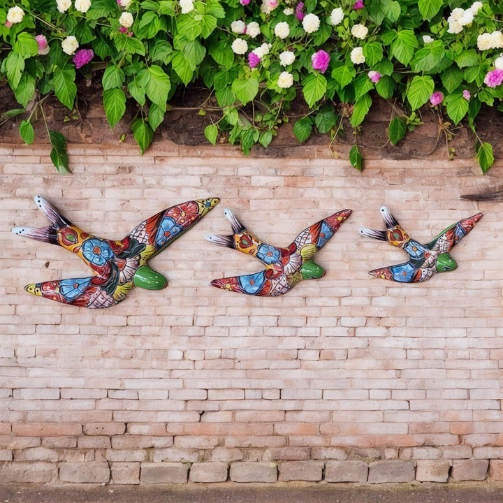 Hand Painted 3-Piece Swallow Set Garden Wall Decor