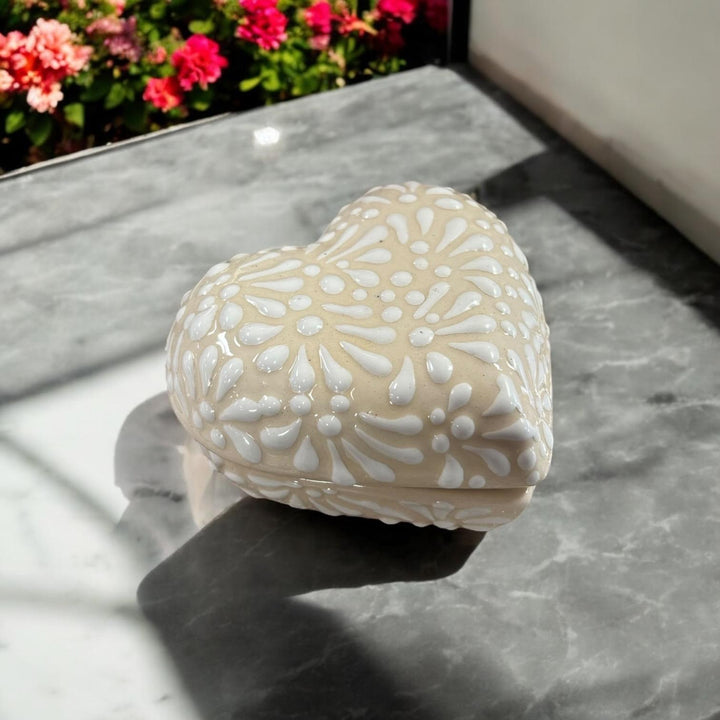 Handpainted Talavera Ivory and White Heart Box