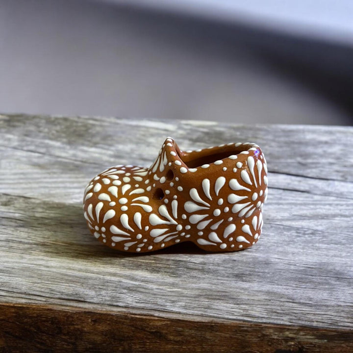 Hand Painted Mexican Talavera Mini Shoe Planter Pot in Brown and White