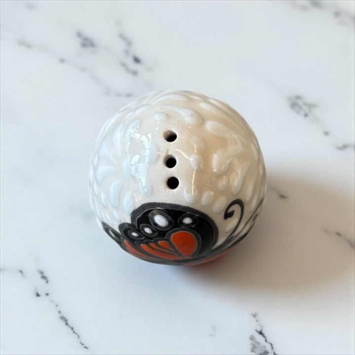 Hand Painted Mexican Talavera Monarch Butterfly Ivory and White Salt & Pepper Shaker Set